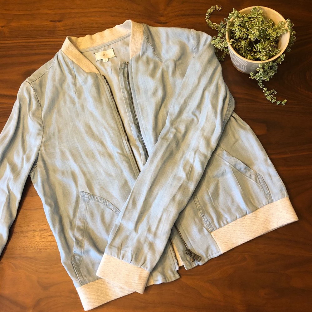 Lou & Gray light denim jacket